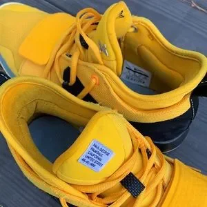 Nike bright Yellow Paul George Moon Exploration basketball shoes in great shape! Buy Nike PG 2.5 EP  main image 2